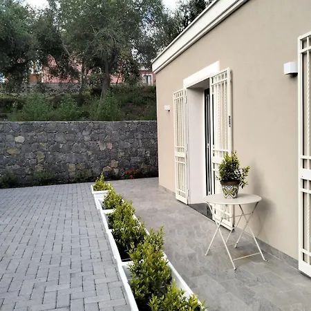 Dimore Di San Michele לינה וארוחת בוקר